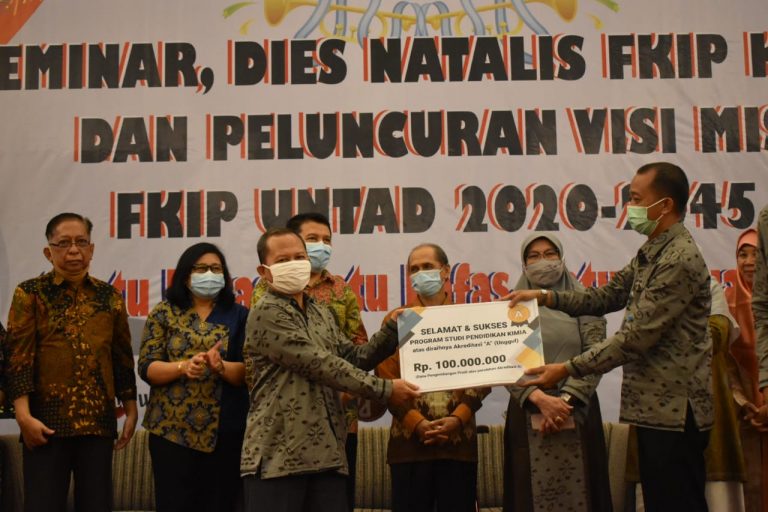 FKIP Berikan Apresiasi Berupa Dana Pengembangan Atas Terakreditasi A Prodi Pendidikan Kimia